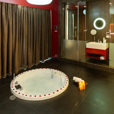 Fahrenheit Hotels & Resorts-3