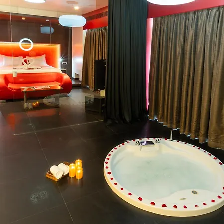 Fahrenheit Hotels & Resorts-2