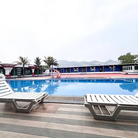 007 Universe Resorts And Spa-2