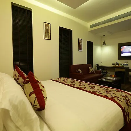 The Spin Hotel-2