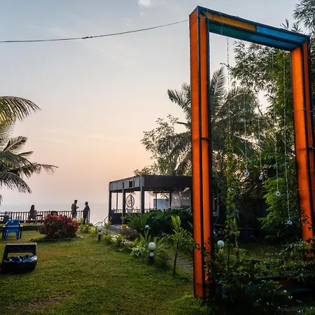 Sky Frame Beach Resort-2