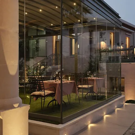 Domus Blanc Boutique Hotel-3
