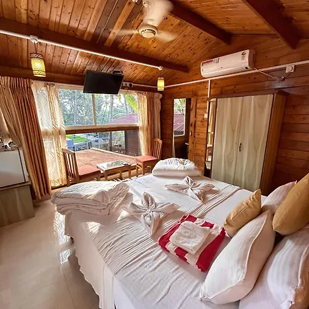 Mountain Breeze Wooden Cottages-2