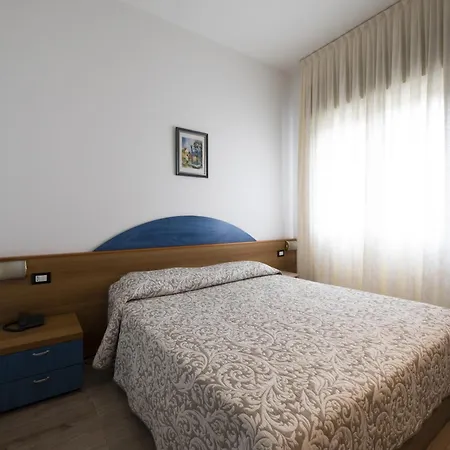 Hotel Vienna-2