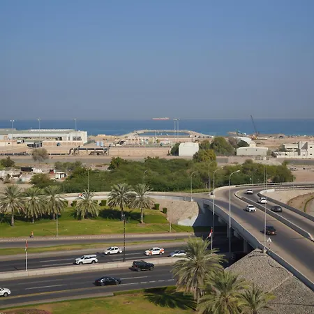 Golden Tulip Muscat-3