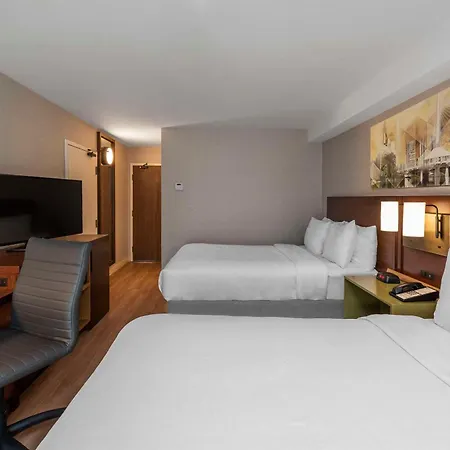 Comfort Inn Montreal - South Brossard-3