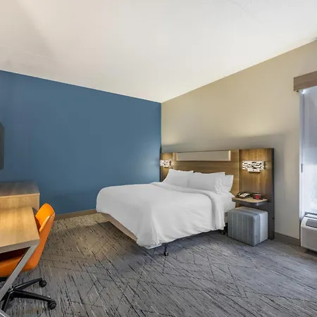 Holiday Inn Express Crestwood By Ihg-3