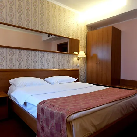 Hotel Brasov-3