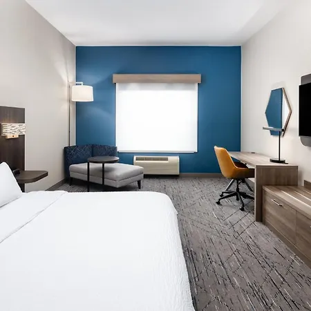 Holiday Inn Express & Suites - Green Bay East By Ihg-3