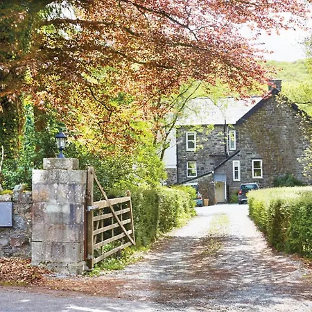 Afon Rhaiadr Country House-3