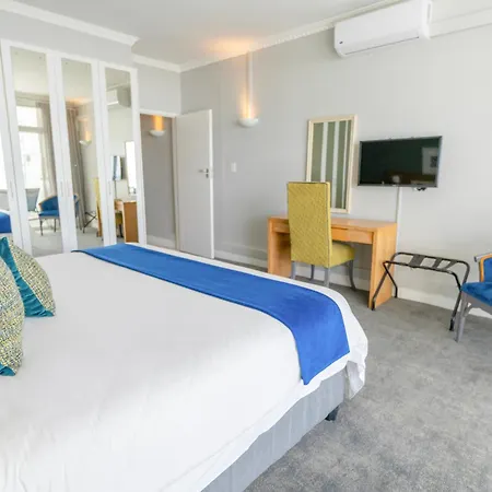 Peninsula All Suite Hotel By Dream Resorts-3