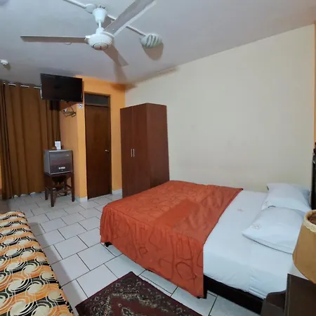 Hostal Bona Nit-3
