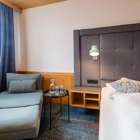 Hotel-Gasthof zum Bach-3