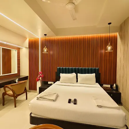 Hotel Vaishnavi-3