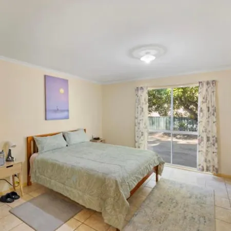 Esk Motel-2
