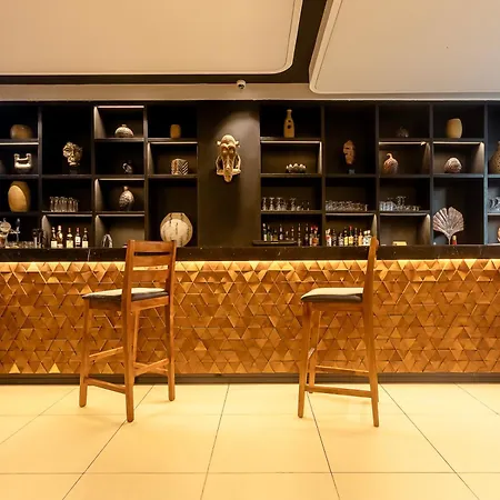 Seen Hotel Abidjan Plateau-3
