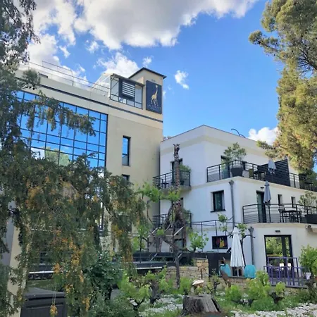Appart'Hotel La Girafe-3