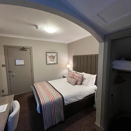 The Globe Inn-2