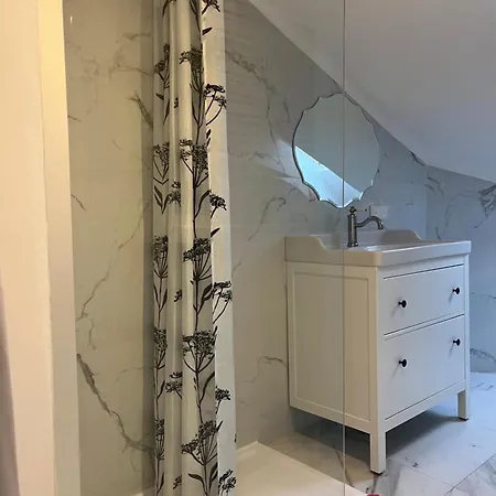 Hotel Lyonnais-2