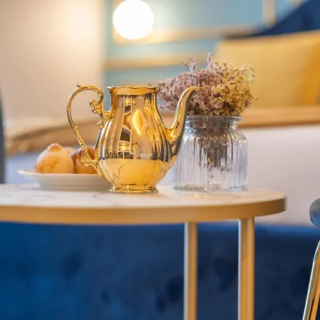 Family Affair Luxury Rooms&Suites-2