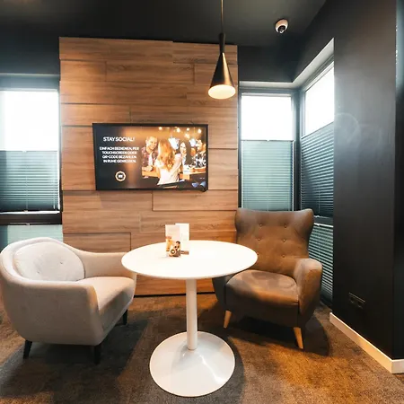 JustStay Hotel Grevenbroich-3