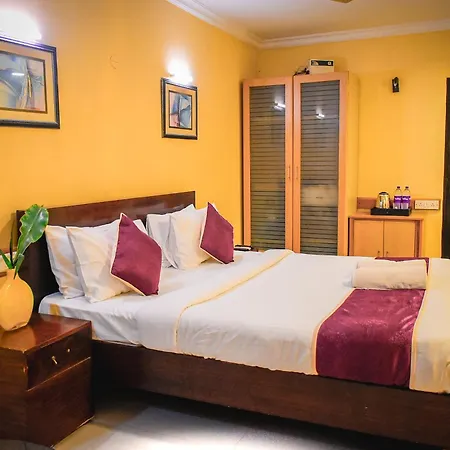 Naksha Tree Hotels - Mogappair-3