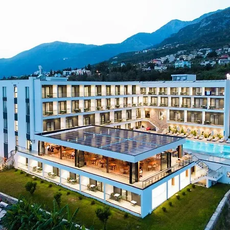 Black Diamond Hotel Dhermi-2