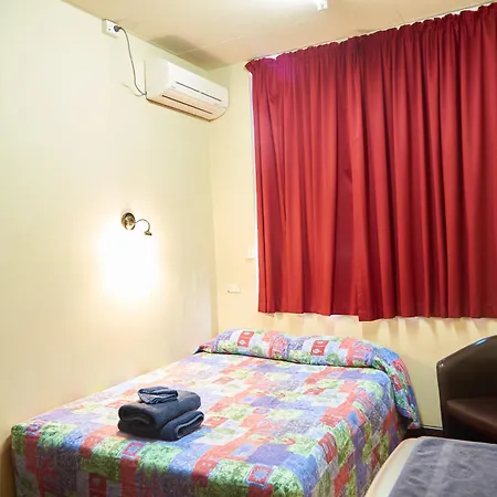 Mirambeena Motel-2