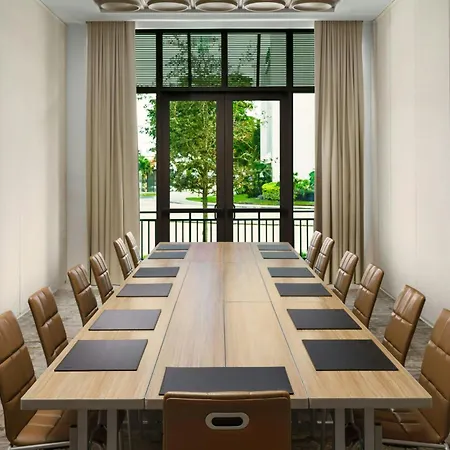 Ac Hotel By Marriott Naples 5Th Avenue-2