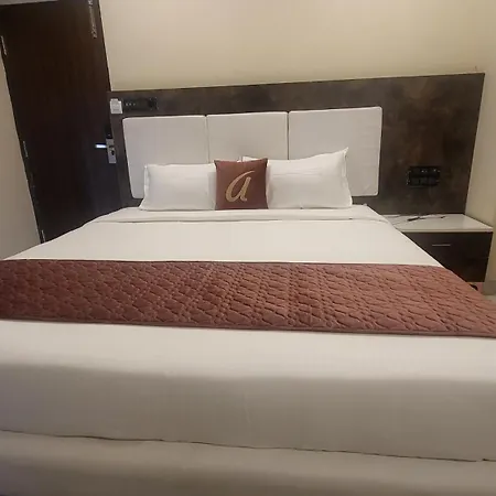 Astra Hotels And Suites - Sector 7 Hsr Layout-2