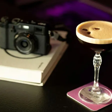 Moxy Antwerp-2