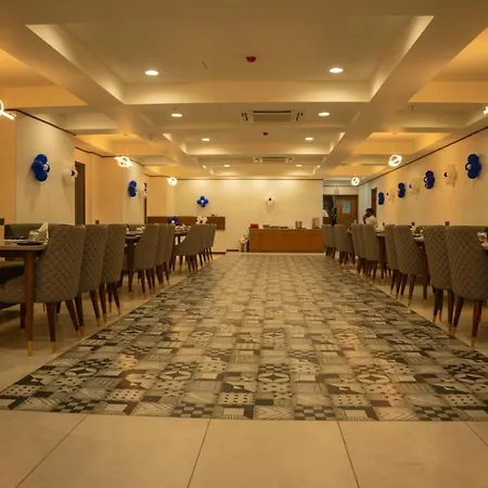 Fun Hotels Gandhidham-2