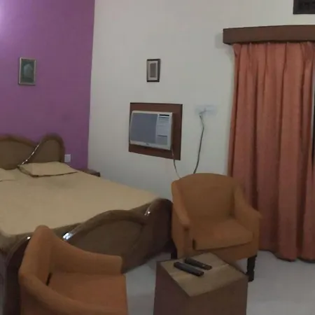 Gautama Hotel-3