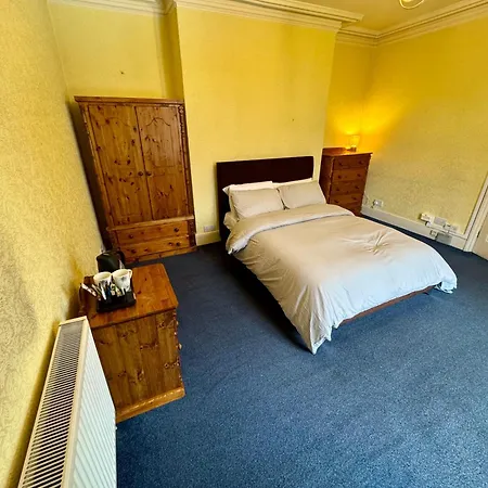 Central Birmingham Rooms Wifi Free Parking Edgbaston B5-2