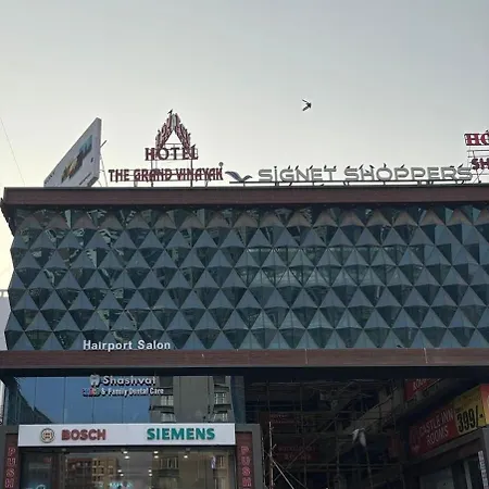 The Grand Vinayak Hotel-3