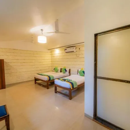 Salt Water Beach Resort-2