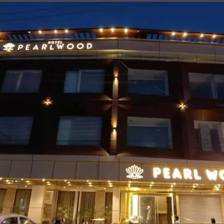 Hotel Pearl Wood-2