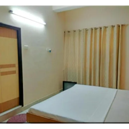 Hotel Basera Guest House, Saharanpur-2