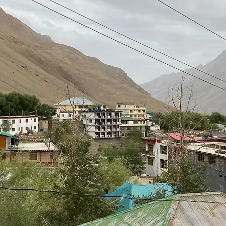 Hotel Zangchuk Kaza-3