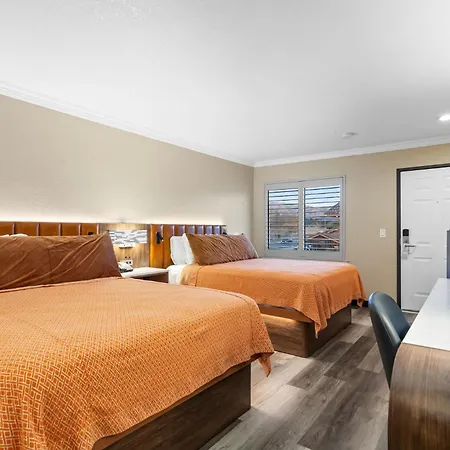 Santa Clarita Motel - Near Six Flags Magic Mountain - Valencia-3