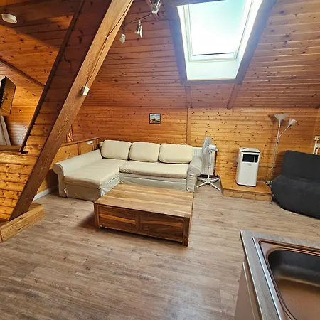 Karawanken Lodge-3