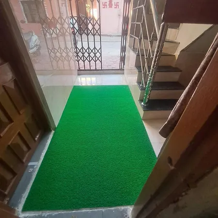 Narmada Guest House-3
