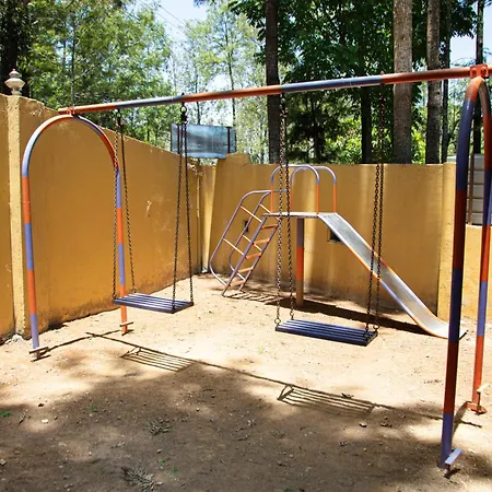 Garden Wood Yercaud-3