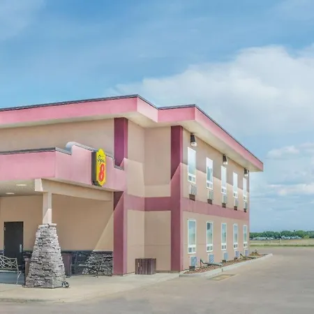 Super 8 By Wyndham Innisfail-3