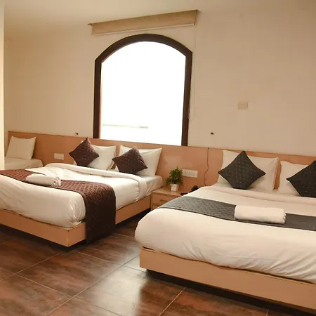 Hotel The Emporio A Boutique Rooms Near Anand Vihar Vaishali Ghaziabad-2