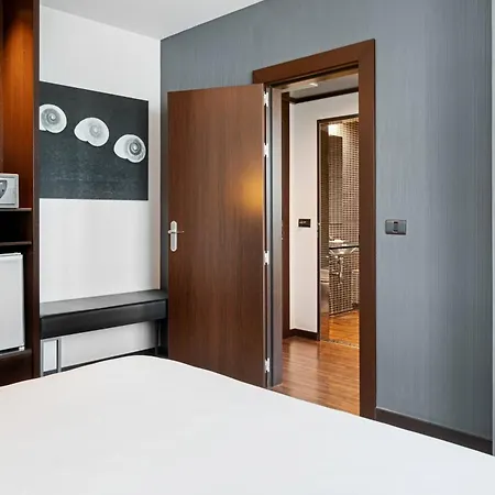 Ac Hotel Algeciras By Marriott-2