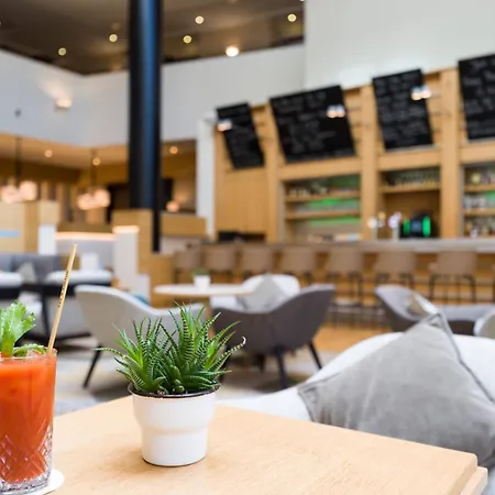 Courtyard By Marriott Brussels-2