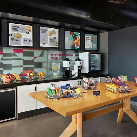 Aloft By Marriott Phoenix-Airport-3