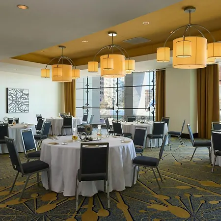 Renaissance Arlington Capital View Hotel-3