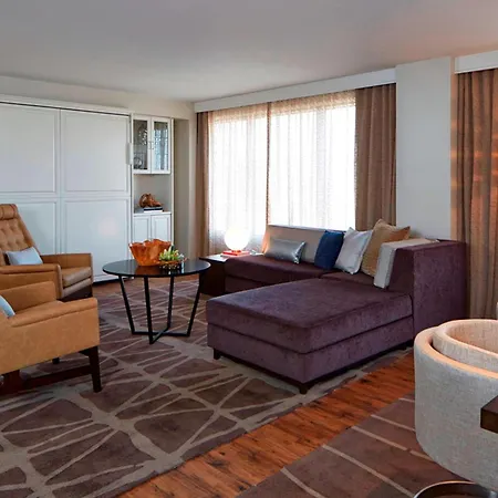 The Worthington Renaissance Fort Worth Hotel-3